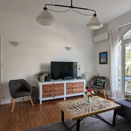 Arcachon: Basque 4 Chambres, & Commerces A 300m - Fr-1-420-160 Holiday home *